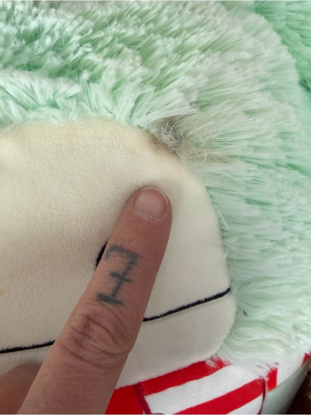 Lot of Bigfoot and Yeti Squishmallows - Picture 4 of 15